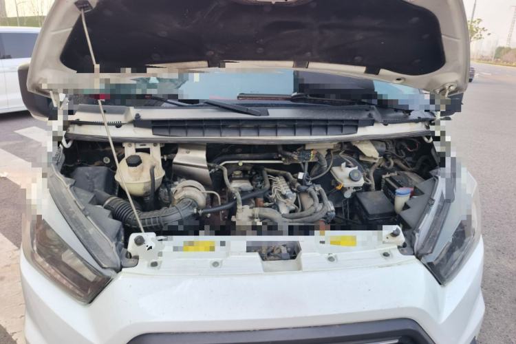Used JMC Transit 2017 2.8T Commercial Version Short Wheelbase Mid-Roof 6/7/8-Seater JX493 Engine Bay