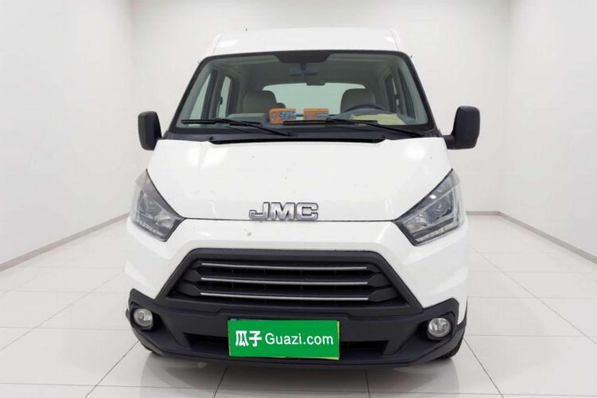Used JMC Transit 2017 2.8T Commercial Version Short Wheelbase Mid-Roof 6/7/8-Seater JX493 Exterior 1