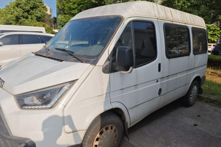 Used JMC Transit 2017 2.8T Commercial Version Short Wheelbase Mid-Roof 6/7/8-Seater JX493 Exterior 2