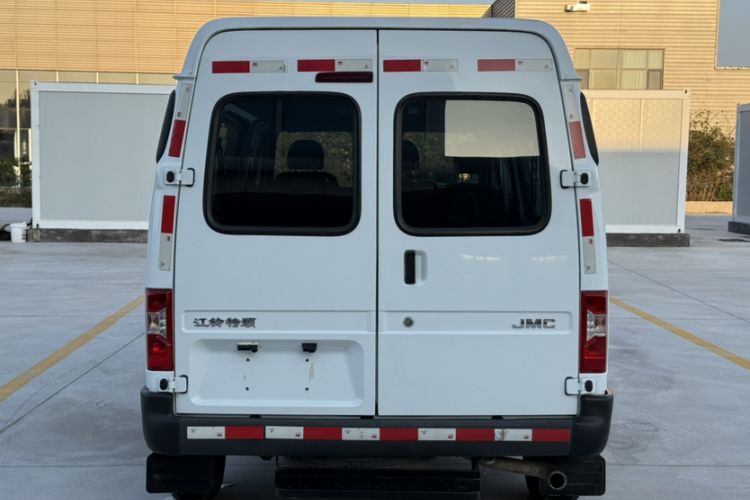 Used JMC Transit 2017 2.8T Commercial Version Short Wheelbase Mid-Roof 6/7/8-Seater JX493 Exterior 8