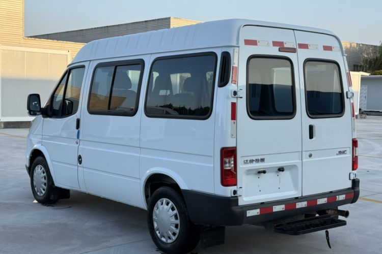 Used JMC Transit 2017 2.8T Commercial Version Short Wheelbase Mid-Roof 6/7/8-Seater JX493 Exterior 9