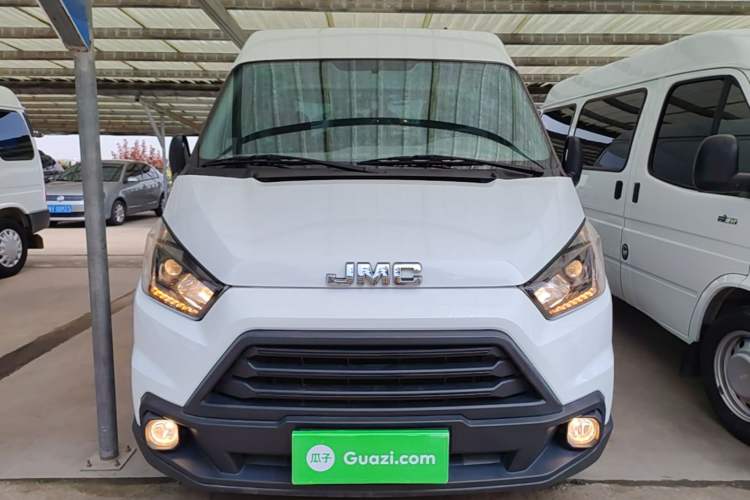 Used JMC Transit 2017 2.8T Commercial Version Short Wheelbase Mid-Roof 3-Seater JX493 Front