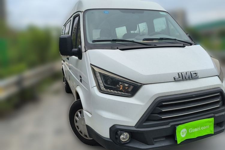 Used JMC Transit 2017 2.8T Commercial Version Short Wheelbase Mid-Roof 6/7/8-Seater JX493 Front Right 45 Deg