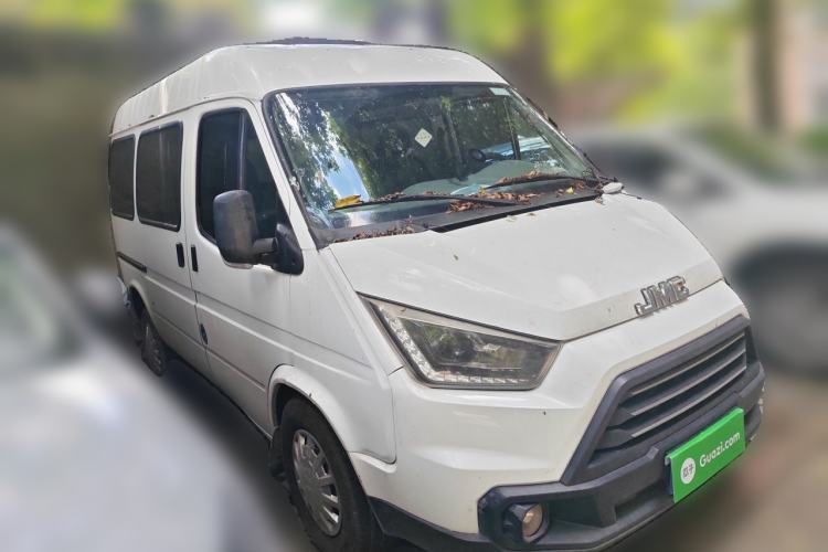 Used JMC Transit 2017 2.8T Commercial Version Short Wheelbase Mid-Roof 6/7/8-Seater JX493 Front Right 45 Deg
