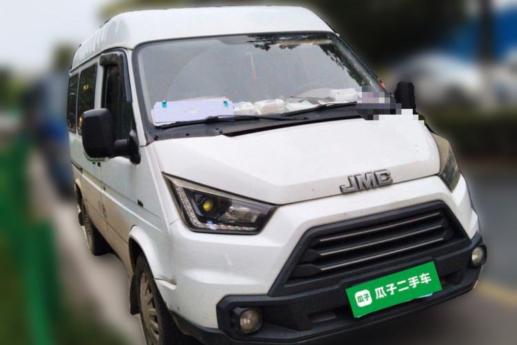 Used JMC Transit 2017 2.8T Commercial Version Short Wheelbase Mid-Roof 6/7/8-Seater JX493 Front Right 45 Deg