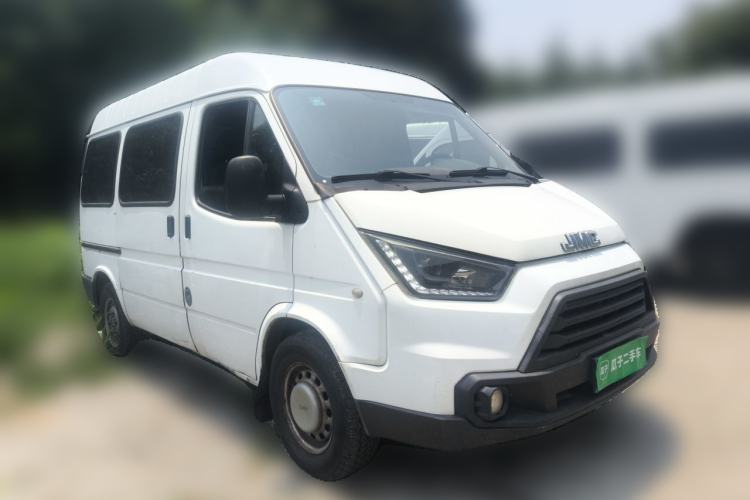 Used JMC Transit 2017 2.8T Commercial Version Short Wheelbase Mid-Roof 6/7/8-Seater JX493 Front Right 45 Deg