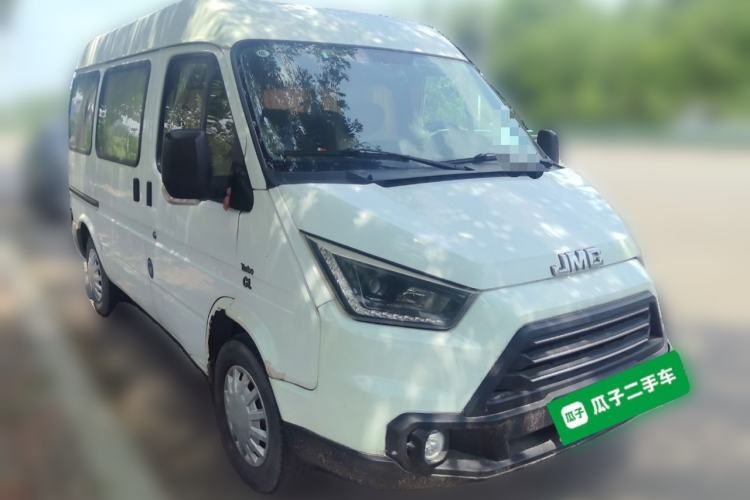 Used JMC Transit 2017 2.8T Commercial Version Short Wheelbase Mid-Roof 6/7/8-Seater JX493 Front Right 45 Deg