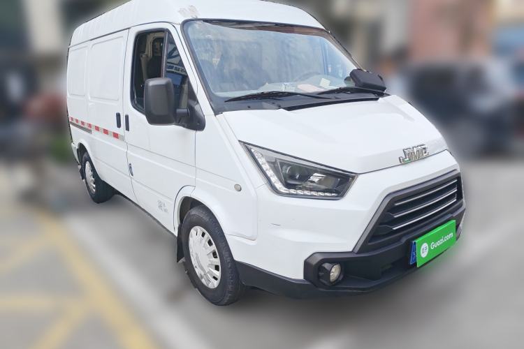 Used JMC Transit 2017 2.8T Commercial Version Short Wheelbase Mid-Roof 3-Seater JX493 Front Right 45 Deg