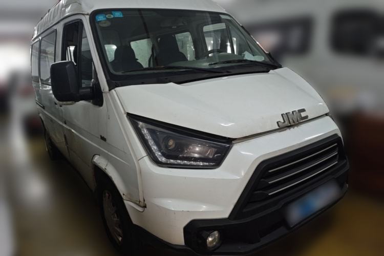 Used JMC Transit 2017 2.8T Commercial Version Short Wheelbase Mid-Roof 6/7/8-Seater JX493 Front Right 45 Deg