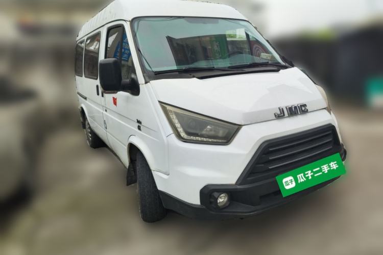 Used JMC Transit 2017 2.8T Commercial Version Short Wheelbase Mid-Roof 6/7/8-Seater JX493 Front Right 45 Deg
