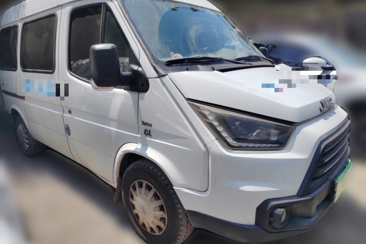 Used JMC Transit 2017 2.8T Commercial Version Short Wheelbase Mid-Roof 6/7/8-Seater JX493 Front Right 45 Deg