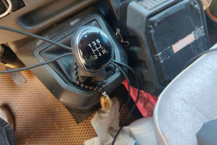 Used JMC Transit  Gear Lever