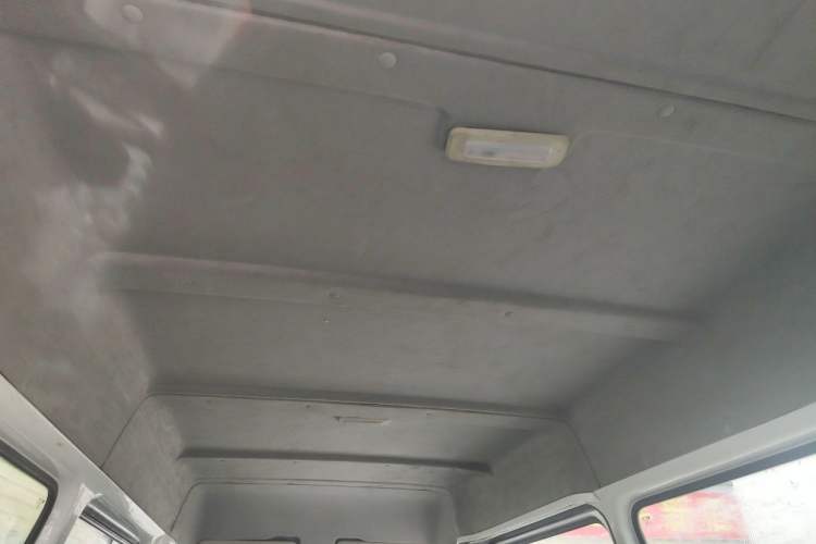 Used JMC Transit 2017 2.8T Commercial Version Long Wheelbase Mid-Roof 6/7/8-Seater JX493 Headliner