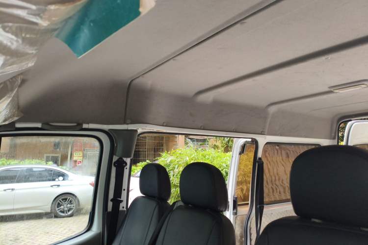 Used JMC Transit 2017 2.8T Commercial Version Short Wheelbase Mid-Roof 6/7/8-Seater JX493 Headliner
