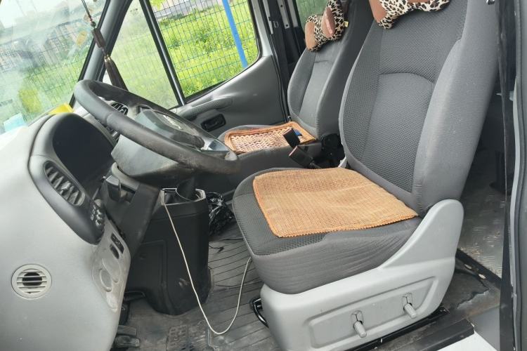 Used JMC Transit 2017 2.8T Commercial Version Long Wheelbase Mid-Roof 6/7/8-Seater JX493 Left Front Seat