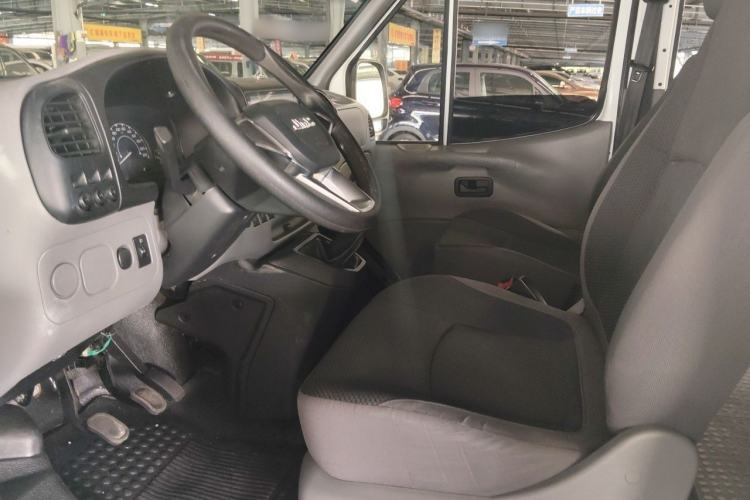 Used JMC Transit 2017 2.8T Commercial Version Long Wheelbase Mid-Roof 6/7/8-Seater JX493 Left Front Seat