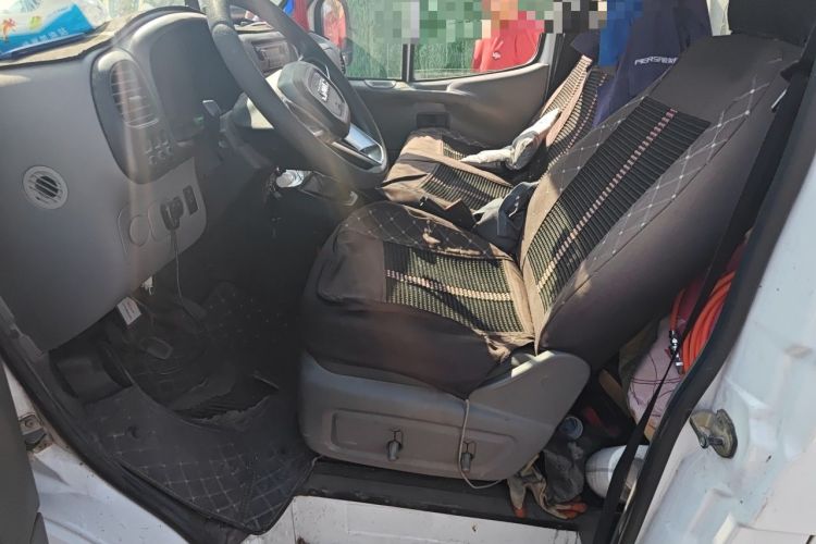 Used JMC Transit 2017 2.8T Commercial Version Short Wheelbase Mid-Roof 6/7/8-Seater JX493 Left Front Seat