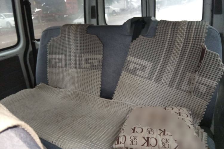Used JMC Transit 2017 2.8T Commercial Version Short Wheelbase Mid-Roof 6/7/8-Seater JX493 Left Rear Seat
