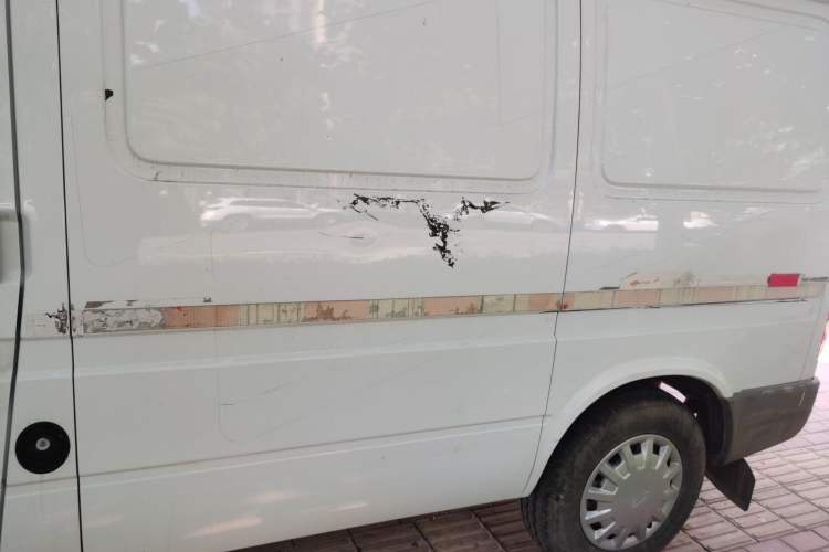 Used JMC Transit 2017 2.8T Commercial Version Short Wheelbase Mid-Roof 3-Seater JX493 Left Rear Seat
