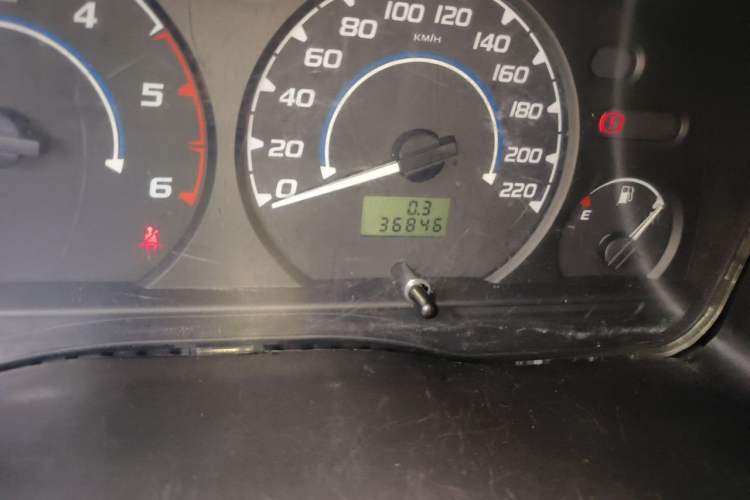 Used JMC Transit  Odometer Close Up