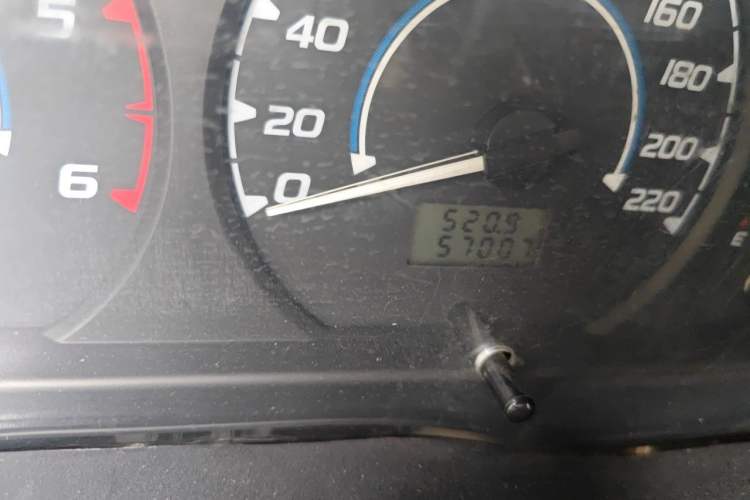Used JMC Transit  Odometer Close Up