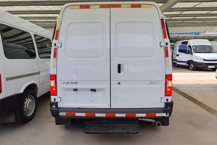 Used JMC Transit 2017 2.8T Commercial Version Short Wheelbase Mid-Roof 3-Seater JX493 Rear