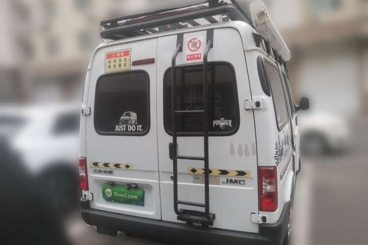 Used JMC Transit 2017 2.8T Commercial Version Short Wheelbase Mid-Roof 6/7/8-Seater JX493 Rear