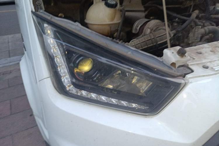 Used JMC Transit  Right Front Headlight