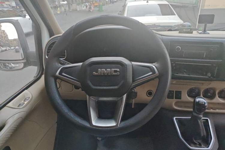 Used JMC Transit 2017 2.8T Business-Grade Short Wheelbase Mid-Roof 7/8-Seater JX493 Steering Wheel