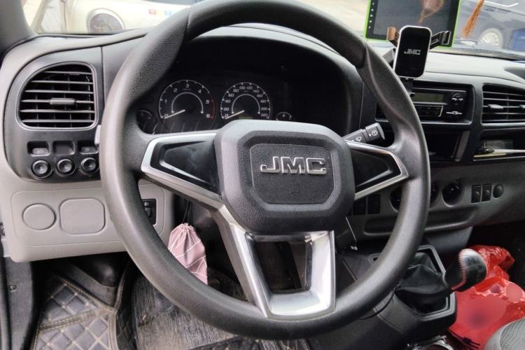 Used JMC Transit 2017 2.8T Commercial Version Long Wheelbase Mid-Roof 3-Seater JX493 Steering Wheel