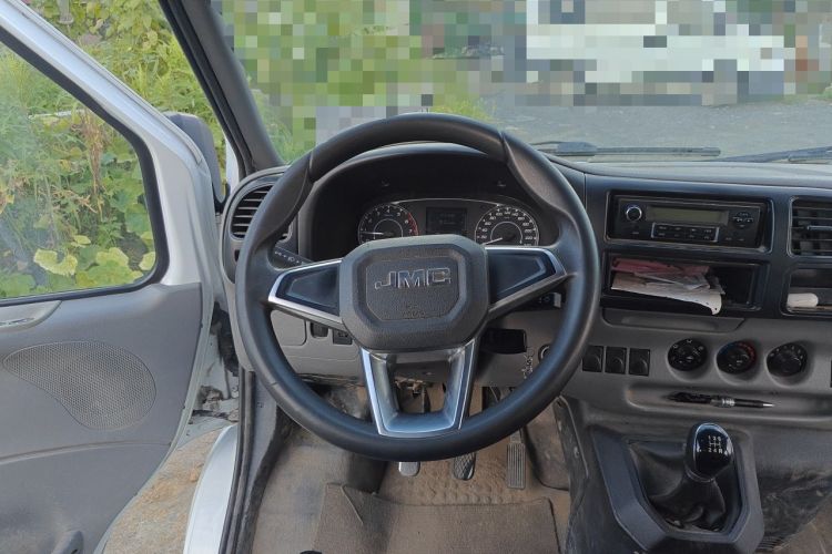 Used JMC Transit 2017 2.8T Commercial Version Long Wheelbase Mid-Roof 6/7/8-Seater JX493 Steering Wheel