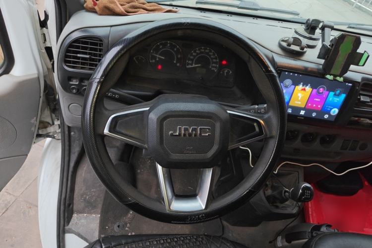 Used JMC Transit 2017 2.8T Commercial Version Long Wheelbase Mid-Roof 6/7/8-Seater JX493 Steering Wheel