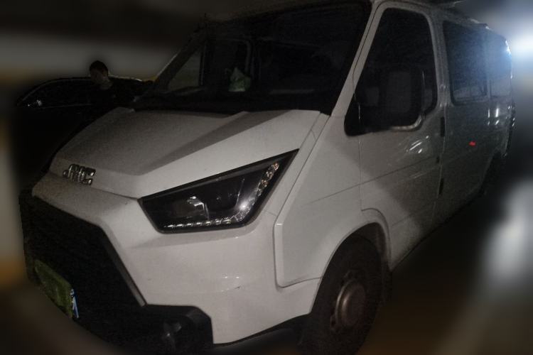 Ojetý JMC Transit 2017 2.8T Commercial Version Short Wheelbase Low-Roof 6/7/8-Seater JX493 Guazi used car, China used car export, Used car for sale, Used  cars, Cheapest cars for sale