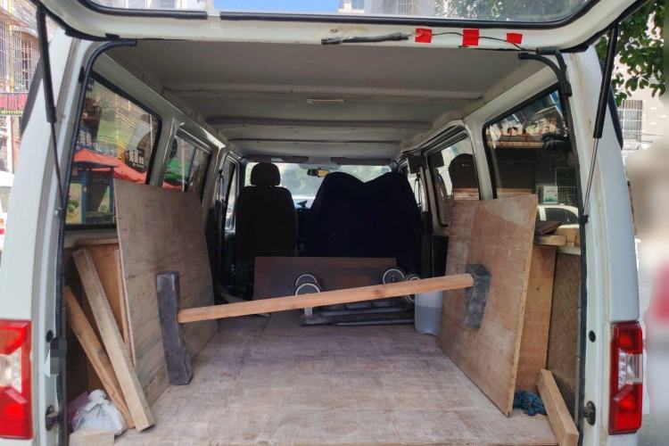 Used JMC Transit 2017 2.8T Commercial Version Short Wheelbase Low-Roof 6/7/8-Seater JX493 Trunk