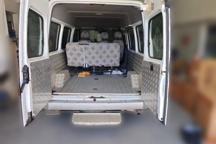 Used JMC Transit 2017 2.8T Commercial Version Short Wheelbase Mid-Roof 6/7/8-Seater JX493 Trunk