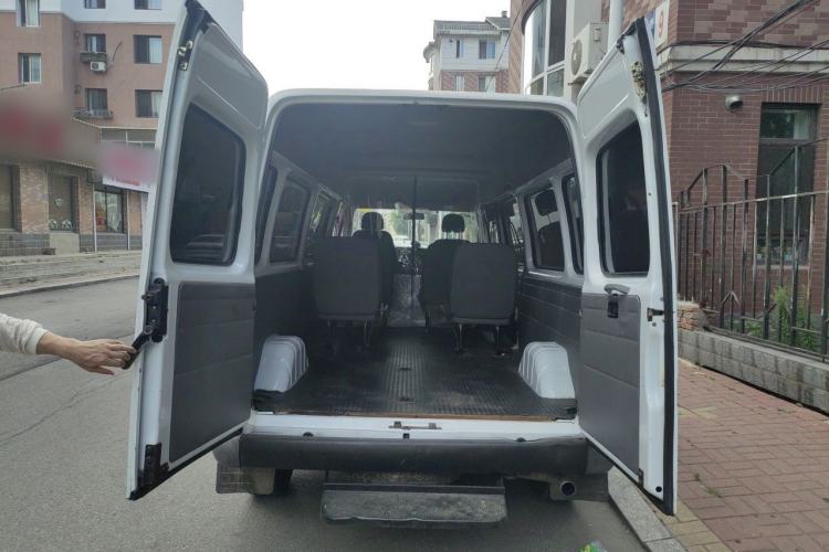 Used JMC Transit 2017 2.8T Commercial Version Long Wheelbase Mid-Roof 6/7/8-Seater JX493 Trunk