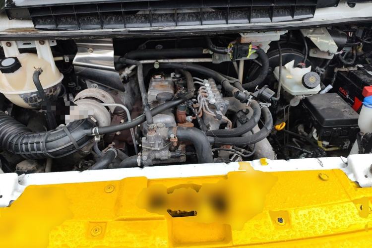 Used JMC Transit  Engine Bay