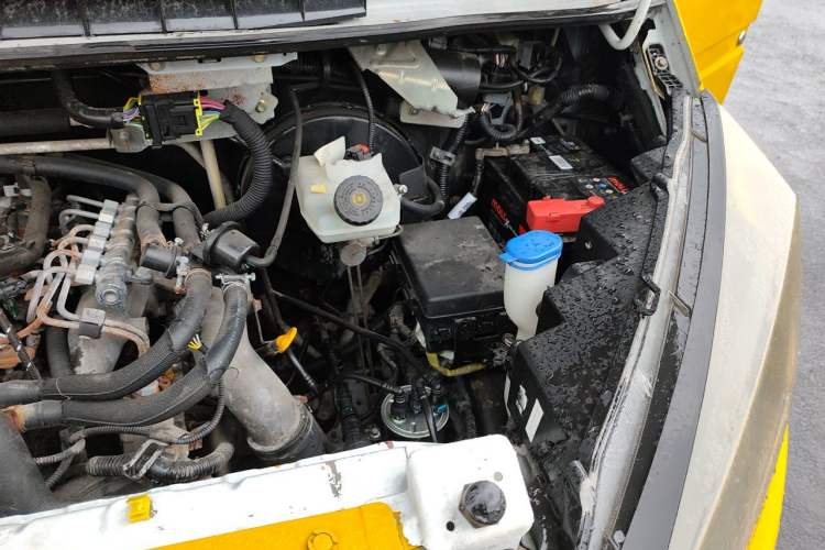 Used JMC Transit  Engine Bay Left