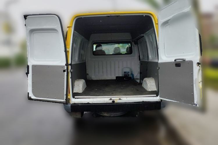 Used JMC Transit  Trunk