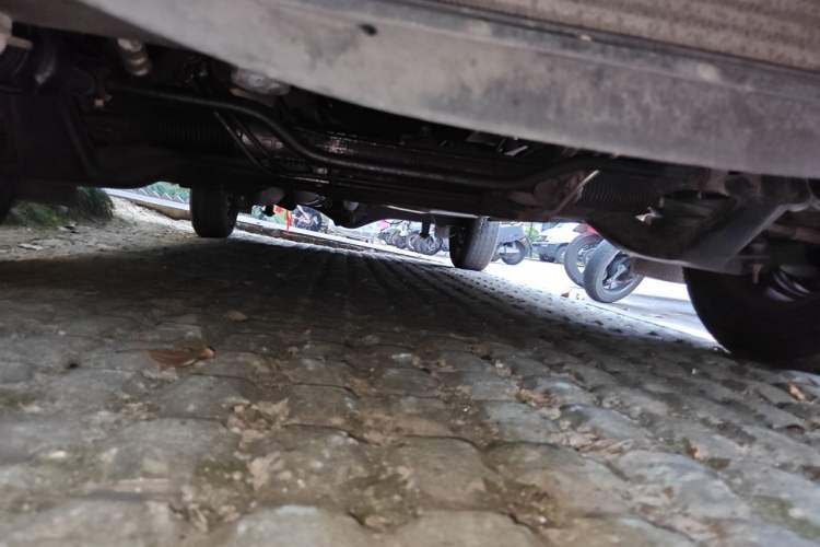 Used JMC Transit  Chassis Front