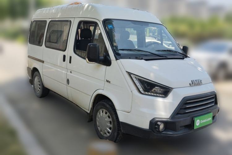 Used JMC Transit  Front Right 45 Deg