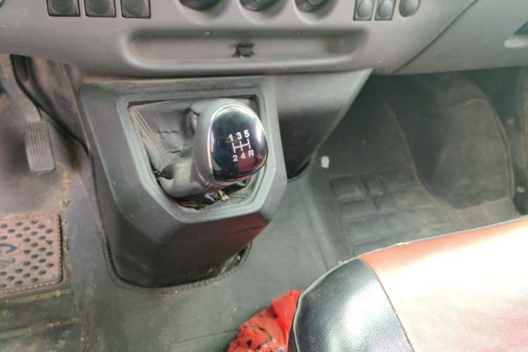 Used JMC Transit  Gear Lever