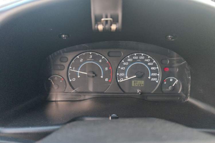 Used JMC Transit 2019 2.8T Commercial Version Short Wheelbase Mid-Roof 6-Seater China VI JX493 Instrument Cluster