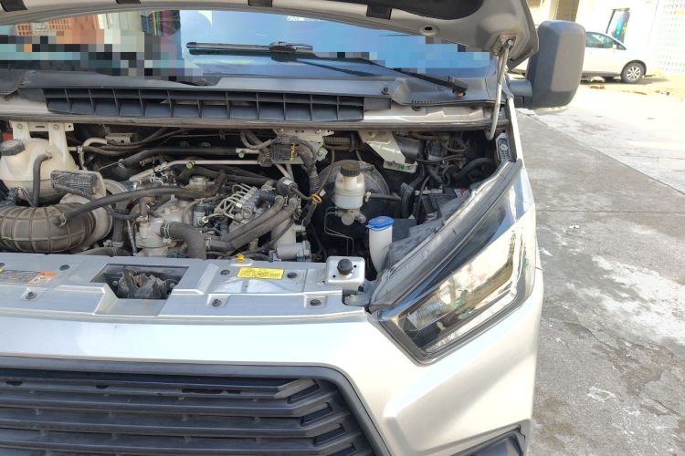Used JMC Transit 2019 2.8T Commercial Version Short Wheelbase Mid-Roof 6-Seater China VI JX493 Engine Bay Left