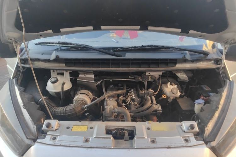 Used JMC Transit  Engine Bay