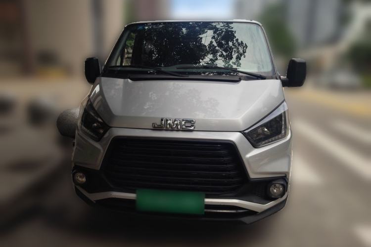 Used JMC Transit 2019 2.8T Commercial Version Short Wheelbase Low Roof 6-Seater China VI Emission Standard JX493 Front