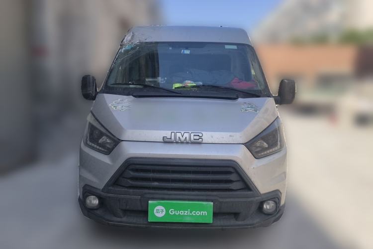 Used JMC Transit 2019 2.8T Commercial Version Short Wheelbase Mid-Roof 3-Seater China VI Standard JX493 Front