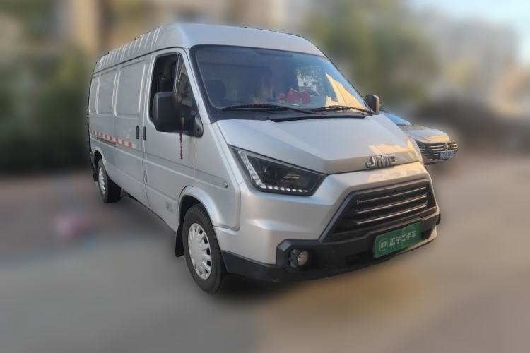 Used JMC Transit  Front Right 45 Deg