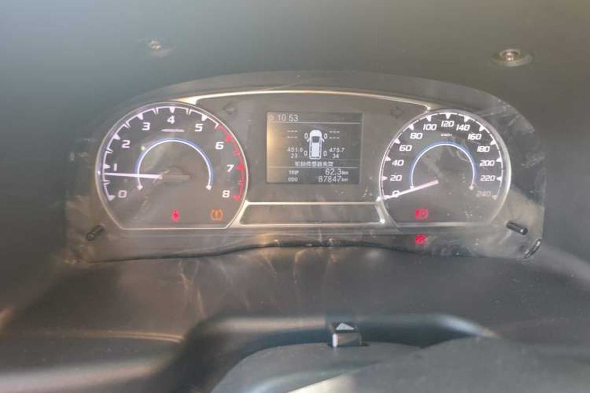 Used JMC Transit 2019 2.8T Commercial Version Long Wheelbase Mid-Roof 6-Seater Rear Single Tire China VI Emission Standard – JX493 Instrument Cluster