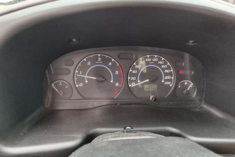 Used JMC Transit 2019 2.8T Commercial Version Long Wheelbase Mid-Roof 6-Seater Rear Single Tire China VI Emission Standard – JX493 Instrument Cluster
